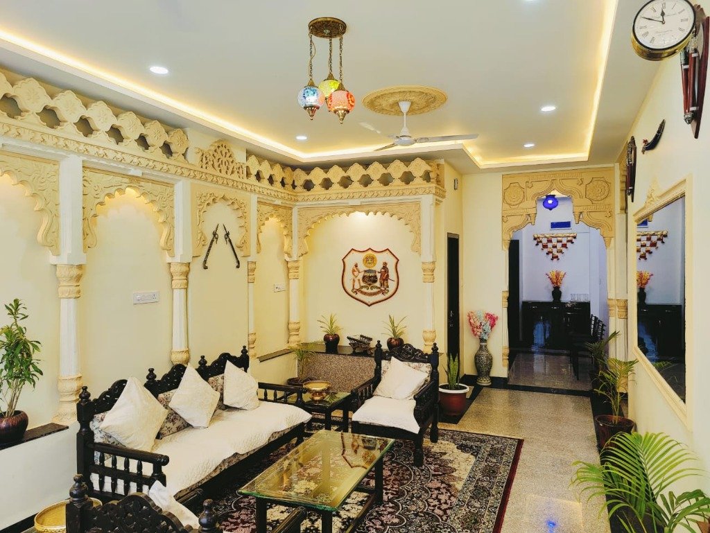 Hotel Indergarh Heritage Lobby Lounge